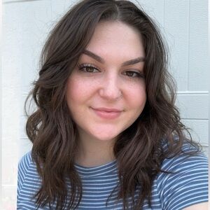 Meet your Posher, Anya